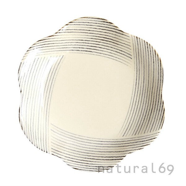 日本製 波佐見燒 natural69 粉引花型餐盤 | 陶瓷盤 餐盤 日式餐盤 淺盤