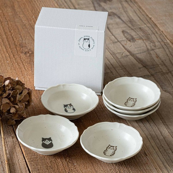 日本製 美濃燒 SHICHITA 新款貓咪小碟 | 小碟子 點心盤 陶瓷碟 醬油碟