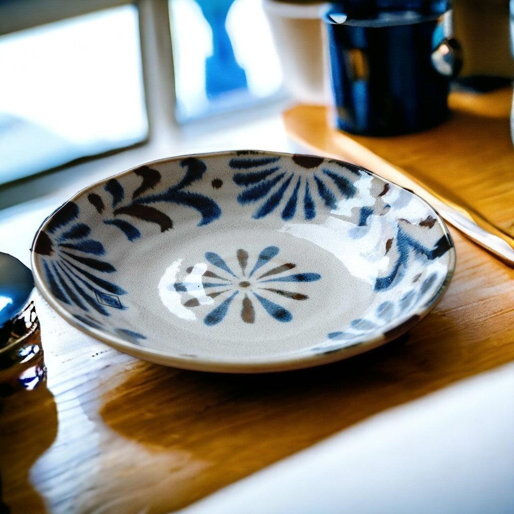 日本製 Blut’s rokuro 六魯 彩琉球蔓藤花紋盤|陶瓷盤 水果盤 圓盤