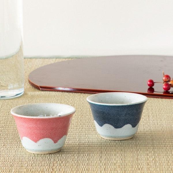 日本製 富士山造型茶杯 130cc 藍色 粉色|泡茶杯 豬口杯 陶瓷茶杯