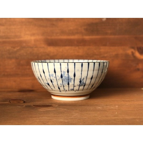 日本製 美濃燒 吹墨十草 三角盤 麵缽 | 中盤 深盤 早午餐盤 圓缽 菊型缽