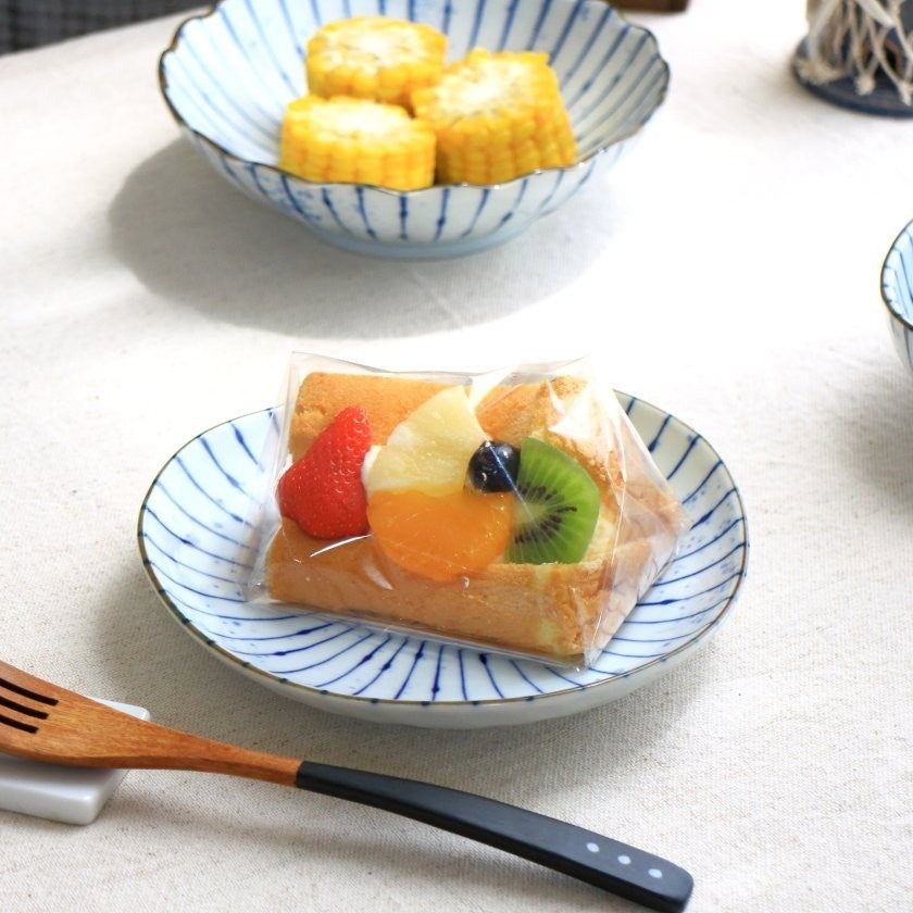 日本製 美濃燒 吹墨十草 三角盤 麵缽 | 中盤 深盤 早午餐盤 圓缽 菊型缽