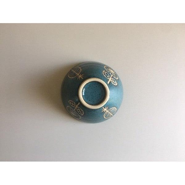 日本製 HANAtoHA 花朵 陶瓷碗 白色 青色 10.5cm|飯碗 餐碗 日式碗