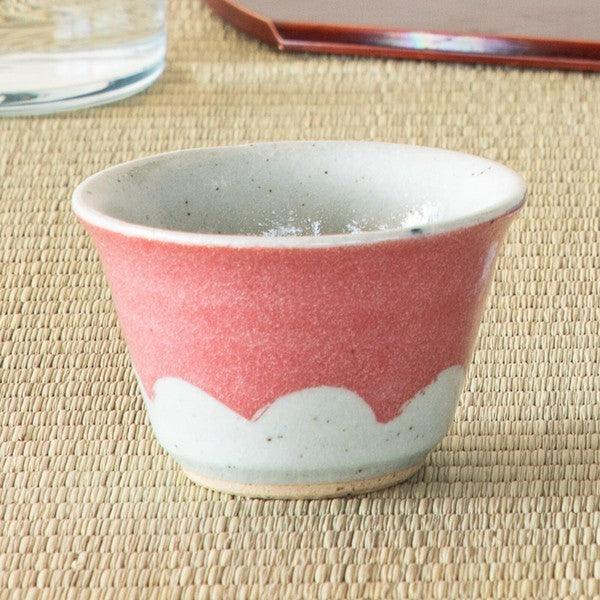 日本製 富士山造型茶杯 130cc 藍色 粉色|泡茶杯 豬口杯 陶瓷茶杯