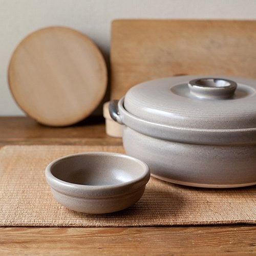 日本製 4th market 萬古燒燉煮9號湯鍋 3000c.c | 一鍋多用 滷肉 燉菜