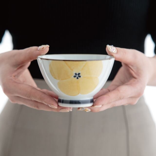 日本製 BISQUE 波佐見燒 花卉飯碗 三色 | 小碗 陶瓷碗 夫妻碗 對碗 家庭用碗