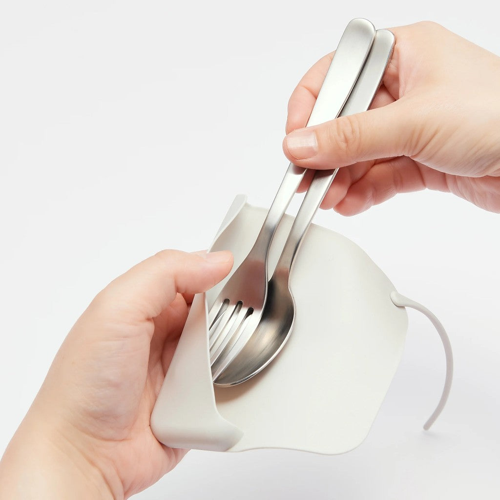 日本 MUJI 無印良品 矽膠餐具收納套 | 環保餐具袋 野餐 露營 餐具袋 餐具收納