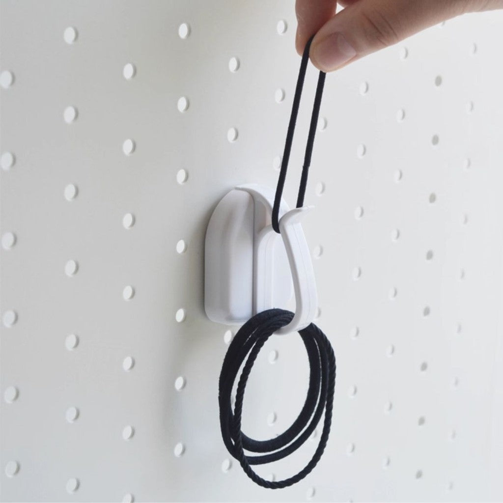 日本製 PONYKASEI 磁吸橡皮筋掛勾 | 髮圈 口罩掛勾 收納掛勾 垃圾袋勾 鑰匙圈掛勾