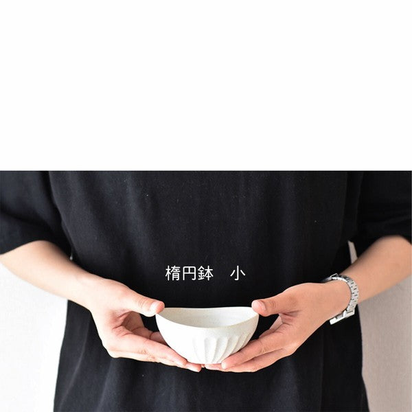 日本製【美濃燒】白色稜線紋橢圓小缽|質感文青陶瓷小缽 沙拉碗 醬料碟 配菜碟 日式餐具 甜點盤 點心盤