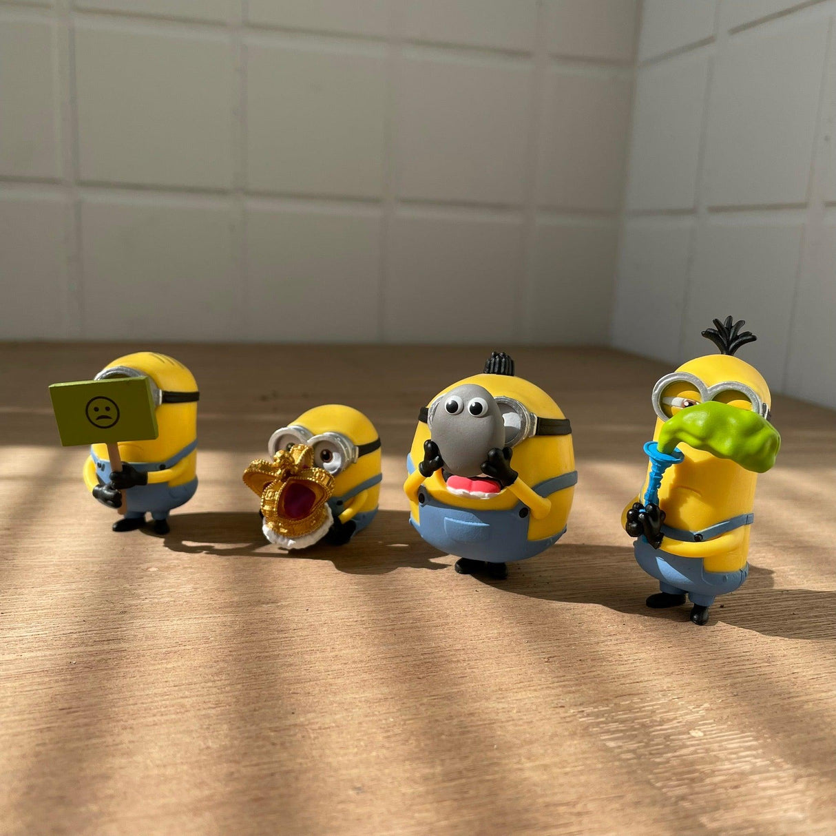 日本 T-ARTS 小小兵 Hide&Seek 躲貓貓|扭蛋 蛋糕裝飾 公仔 - 富士通販