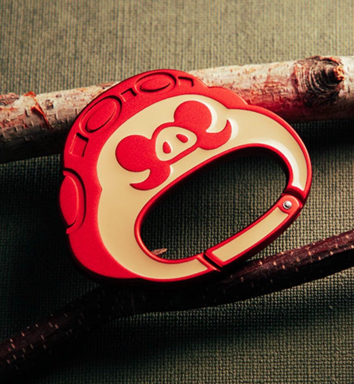 日本 吉卜力 x GBL 聯名推出|卡西法 黑貓吉吉 龍貓 紅豬 登山扣 - 富士通販