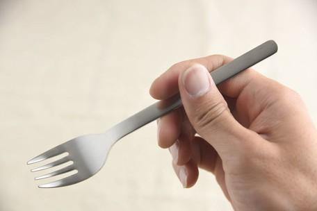 頭等艙等級超輕巧不鏽鋼餐具|日本燕三條金屬鍛造工藝 - 富士通販