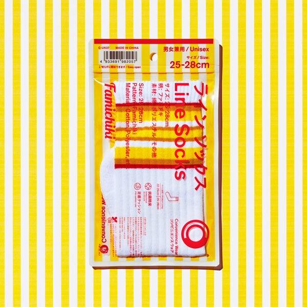 日本 全家炸雞襪 20億紀念款|中筒襪 除臭襪 金治毛巾 方巾 - 富士通販