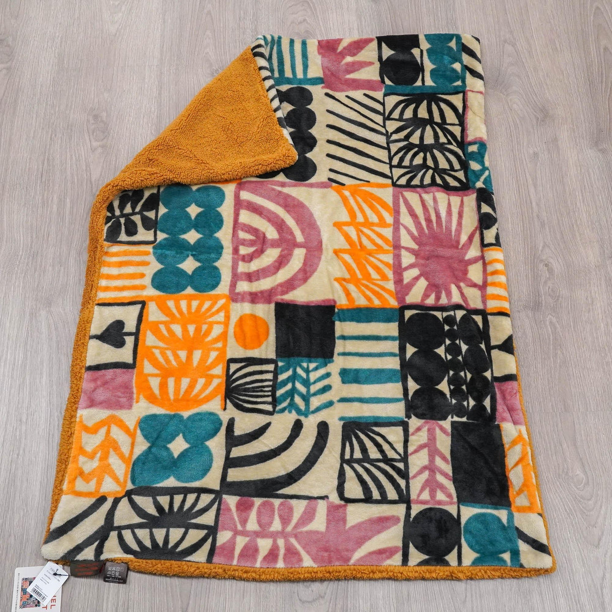 北歐風格毛毯|舒適法蘭絨材質 - 富士通販