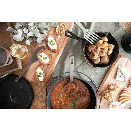 日本製 橄欖綠 耐熱尼龍煎匙 湯勺|鍋鏟 不沾鍋鏟 濾油鍋鏟 - 富士通販