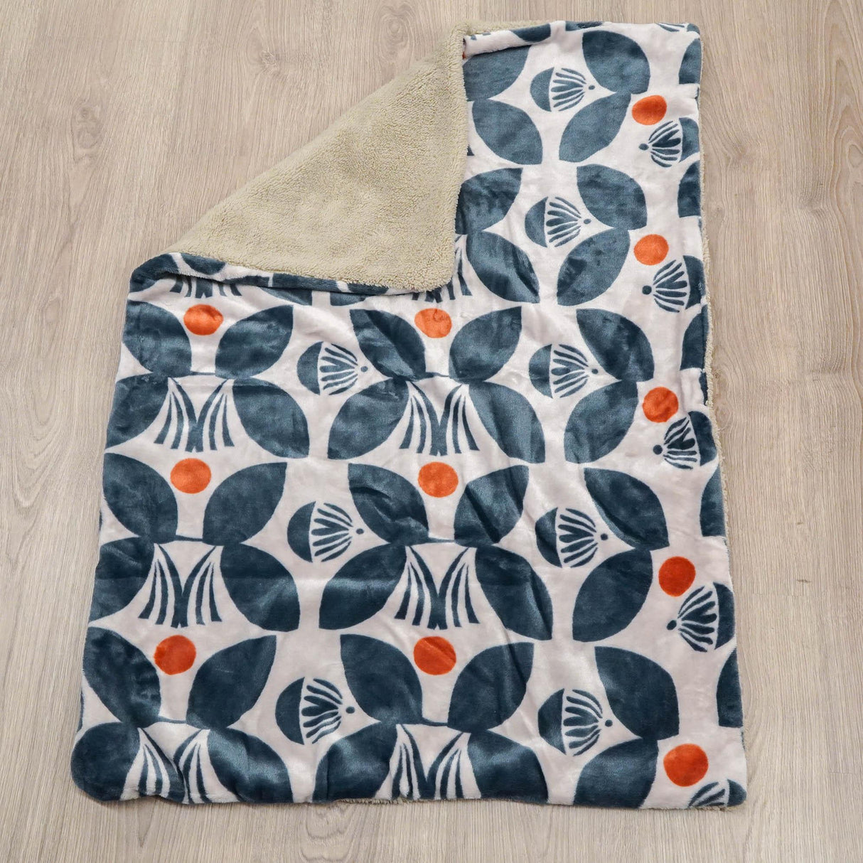 北歐風格毛毯|舒適法蘭絨材質 - 富士通販