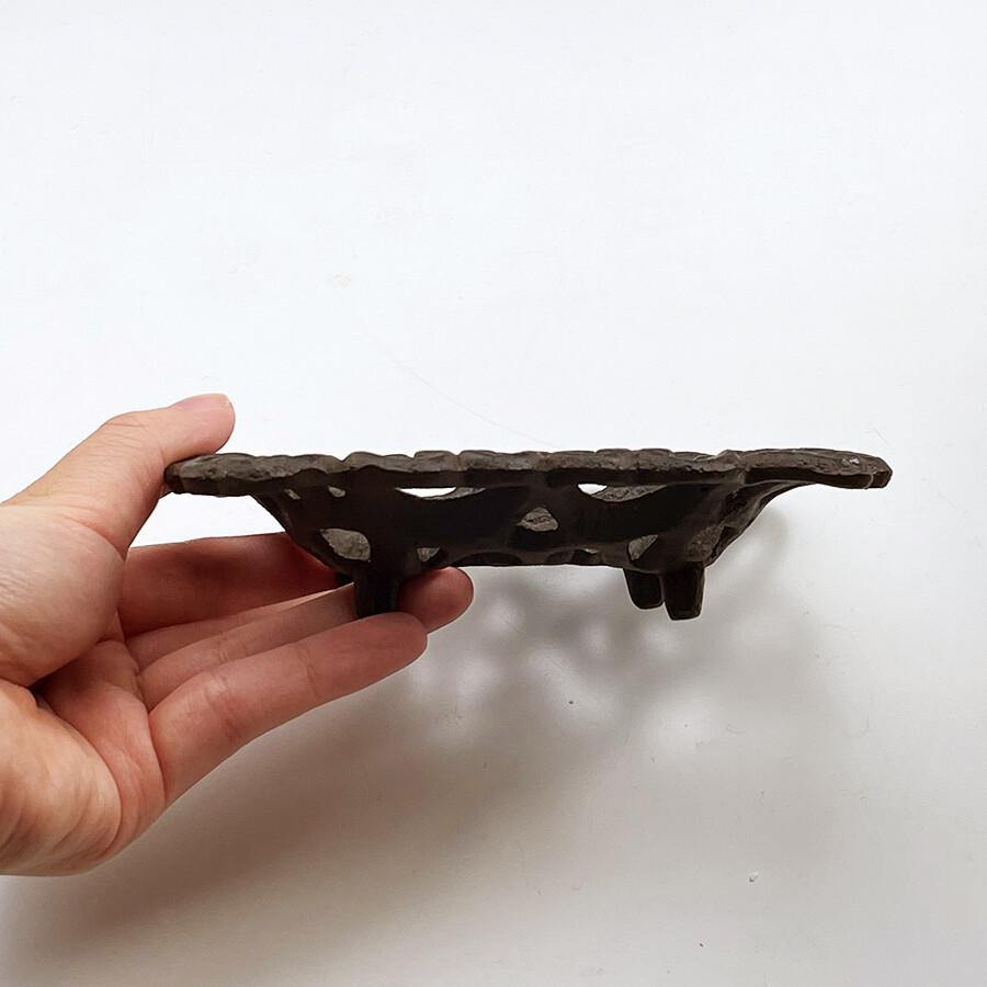 日本設計 仿繡鐵製肥皂盤 - 富士通販