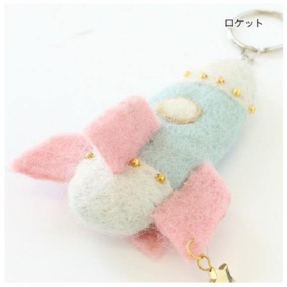 手工護唇膏套|尼泊爾羊毛手工製作,收納小物掛飾 - 富士通販