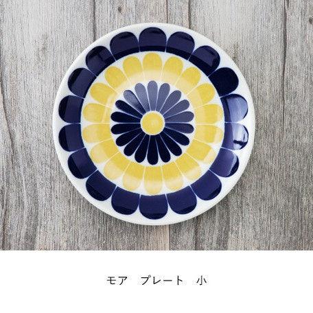 日本製 納維亞風情陶瓷盤子 大 小款|陶瓷盤 盤子 日式餐盤 - 富士通販