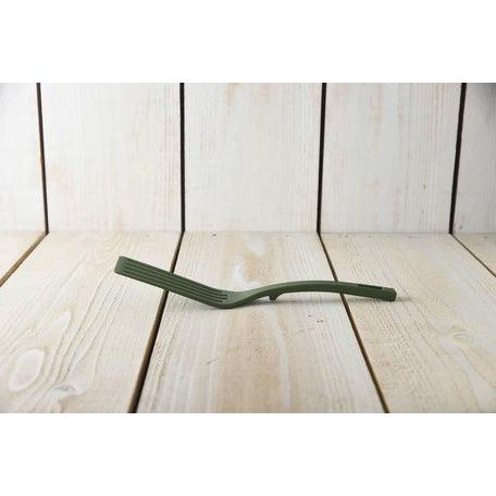 日本製 橄欖綠 耐熱尼龍煎匙 湯勺|鍋鏟 不沾鍋鏟 濾油鍋鏟 - 富士通販