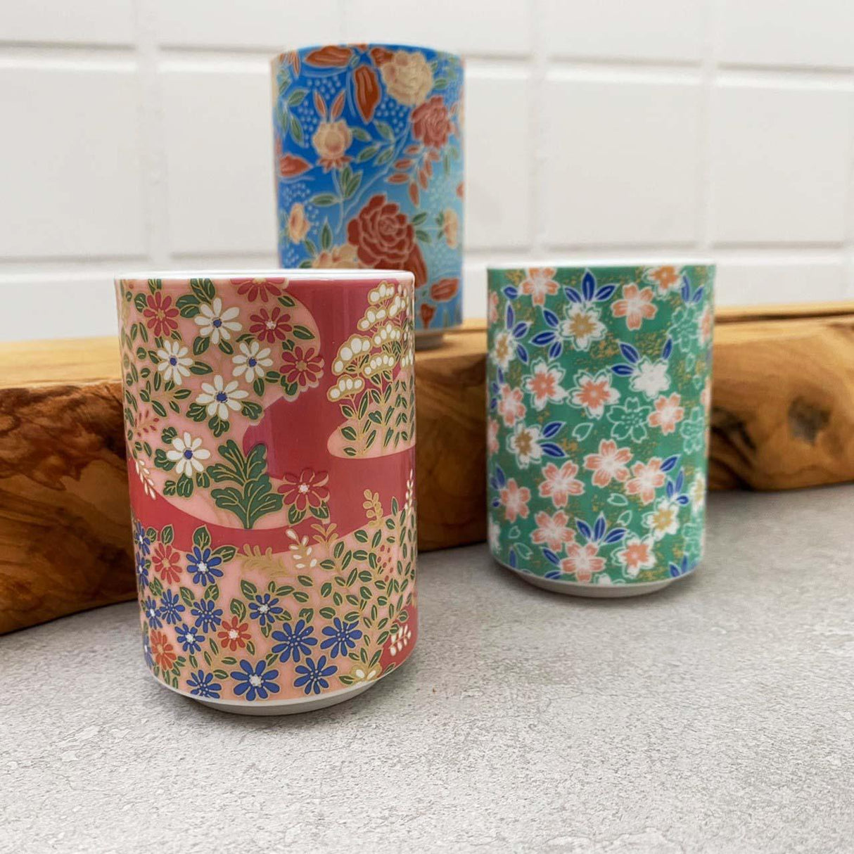 日本製 美濃燒 京友禪 茶杯 五入組 木盒裝|陶瓷茶杯 酒杯 茶具 - 富士通販