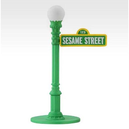 日本 BANDAI萬代 芝麻街排隊公仔 扭蛋|Elmo 餅乾怪獸 奧斯卡 大鳥 路燈 - 富士通販