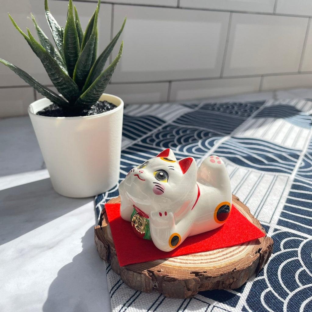 趴勢福彩貓擺飾|捧臉貓 大眼貓 貓陶器 招財貓 開運擺飾 可愛公仔 漫畫眼 - 富士通販
