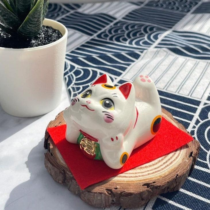 趴勢福彩貓擺飾|捧臉貓 大眼貓 貓陶器 招財貓 開運擺飾 可愛公仔 漫畫眼 - 富士通販