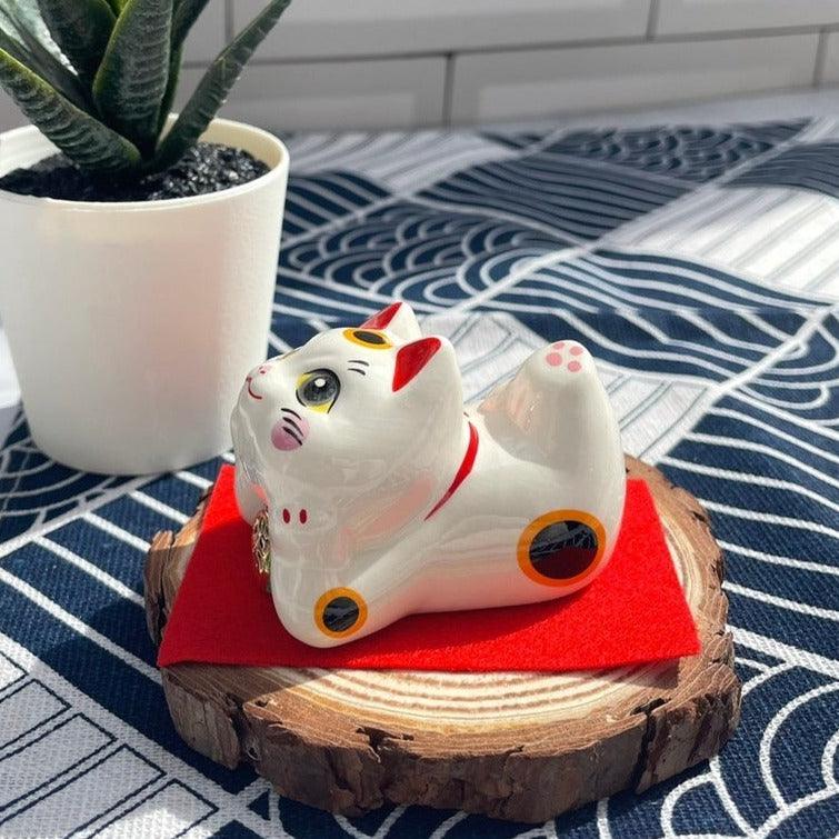 趴勢福彩貓擺飾|捧臉貓 大眼貓 貓陶器 招財貓 開運擺飾 可愛公仔 漫畫眼 - 富士通販