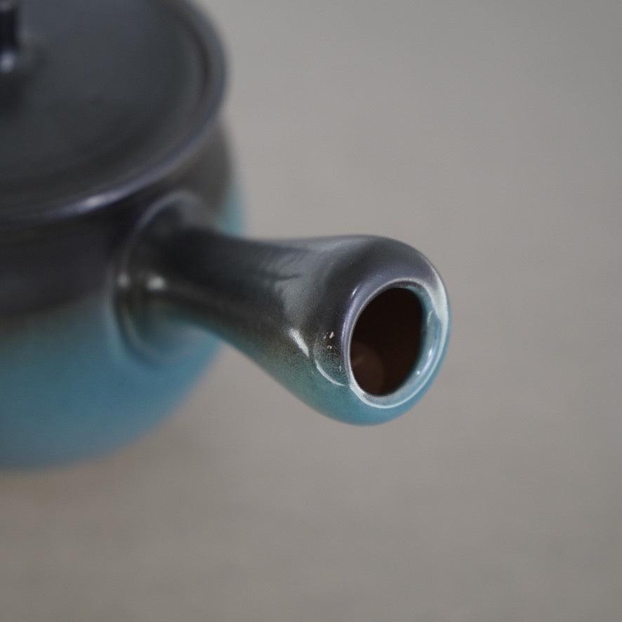 日本製 常滑燒 一心作土耳其藍漸層日式茶壺|横手急須 陶瓷網 - 富士通販