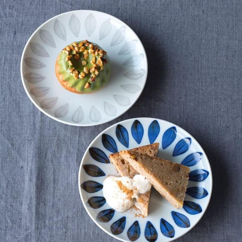 日本製 波佐見燒 雛菊花瓣 餐盤|共兩色 - 富士通販