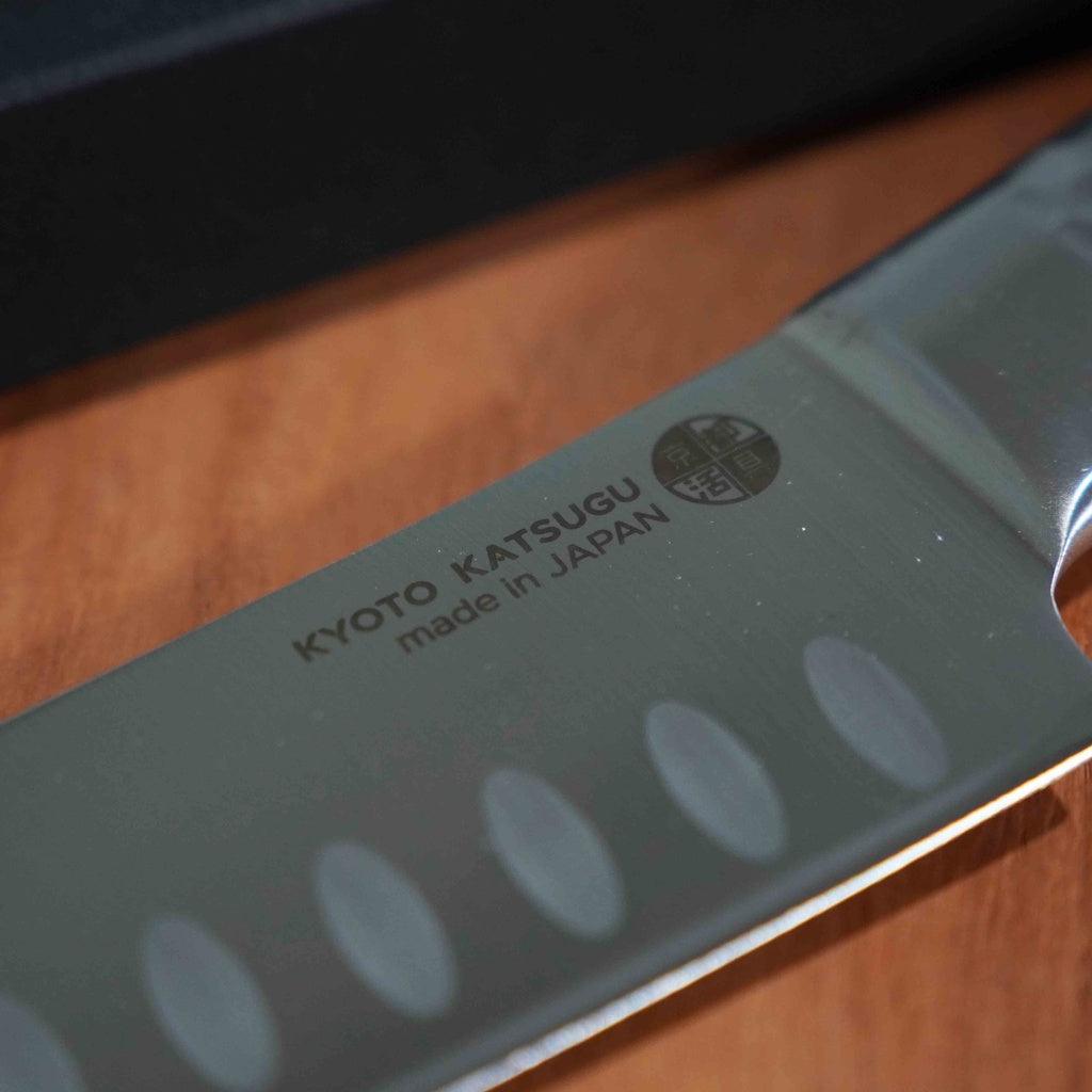 日本製 京都活具 特殊鋼不鏽鋼 三德刀|一體成型 硬度高 不易沾黏 - 富士通販