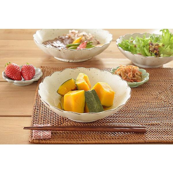 日本製 美濃燒 白色菊型餐碗|陶瓷盤 沙拉碗 水果盤 - 富士通販