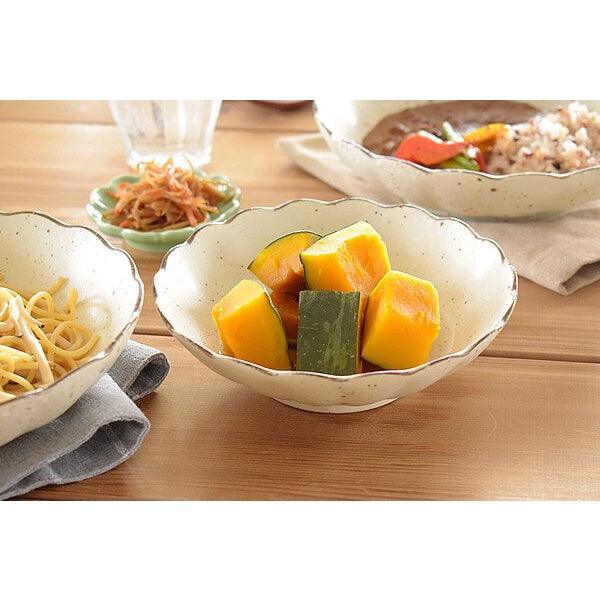 日本製 美濃燒 白色菊型餐碗|陶瓷盤 沙拉碗 水果盤 - 富士通販