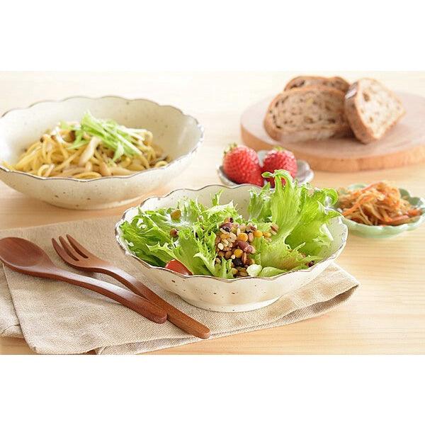 日本製 美濃燒 白色菊型餐碗|陶瓷盤 沙拉碗 水果盤 - 富士通販