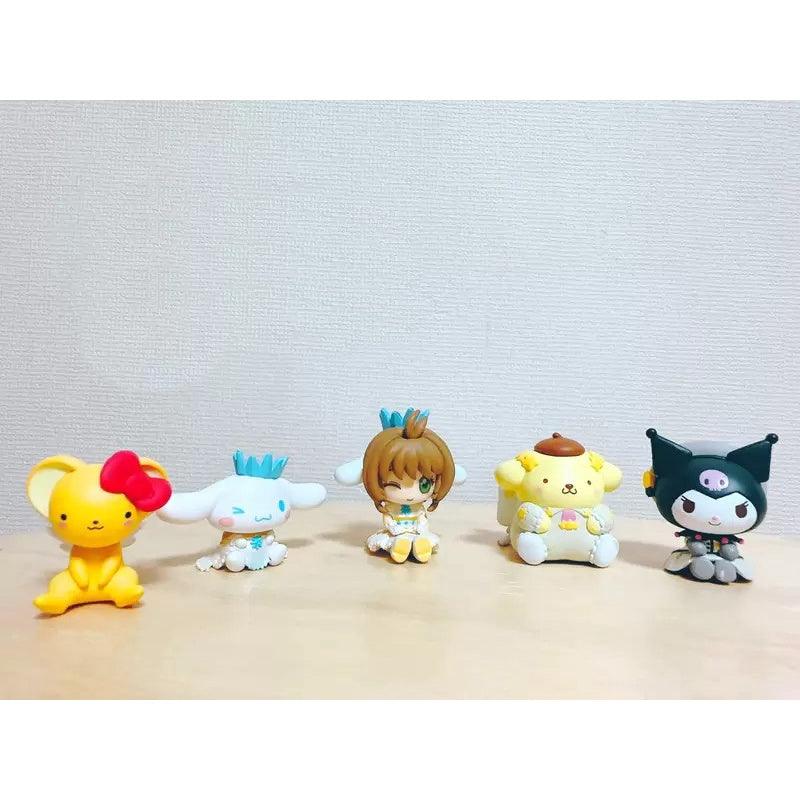 日本 庫洛魔法使x三麗鷗P2 坐姿公仔|小櫻 庫洛米 小可 布丁狗 大耳狗 三麗鷗扭蛋 - 富士通販