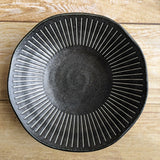 日本製 美濃燒 黑御影十草線條碗 | 深碗 湯碗 咖哩碗 深盤 日本製碗盤 陶瓷碗 小菜碗 黑色啞光質感