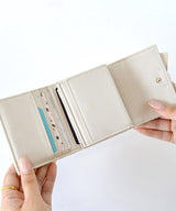 日本 SecretDoor 愛心鑽石釦菱格紋短夾 | 珍珠鉚釘 超薄錢包 錢包女 三折短夾 女生短夾