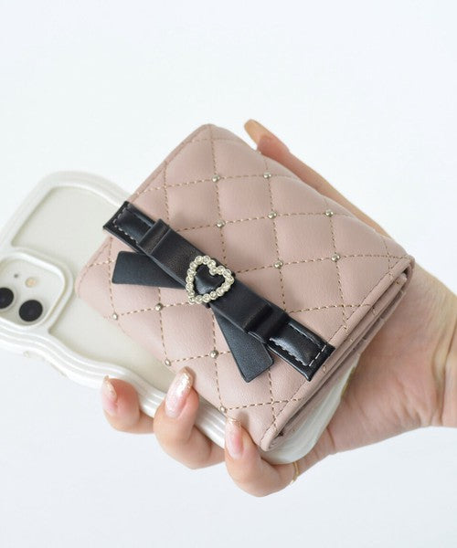 日本 SecretDoor 愛心鑽石釦菱格紋短夾 | 珍珠鉚釘 超薄錢包 錢包女 三折短夾 女生短夾