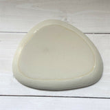 日本製 美濃燒 伊賀斑點三角皿 | 陶瓷三角皿 三角盤 小盤子 碟子 小菜碟 調味碟 飾品盤 收納盤