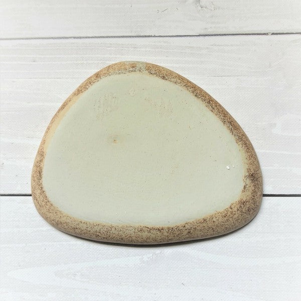 日本製 美濃燒 伊賀斑點三角皿 | 陶瓷三角皿 三角盤 小盤子 碟子 小菜碟 調味碟 飾品盤 收納盤