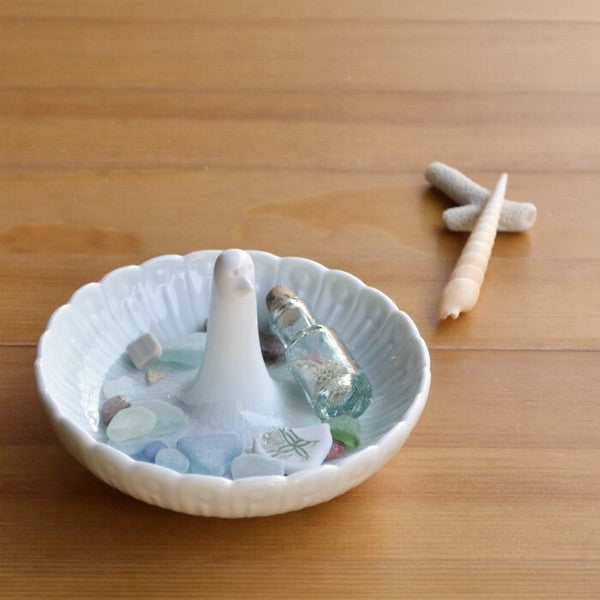 日本製 白山陶器 波佐見燒羽紋戒指盤 | 造型飾品盤 首飾收納盤 展示盤 置物托盤 戒指盤 名片夾