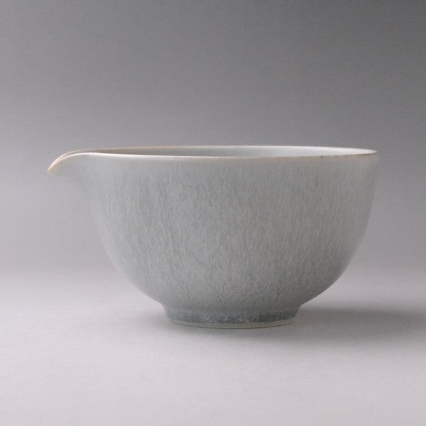 日本製 灰結晶釉注口抹茶碗｜日常茶道碗 居家抹茶杯 質感陶器
