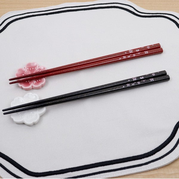 日本製 金粉櫻花筷子筷架禮盒｜22.5cm 抗菌塗層 對筷 日本筷子 竹筷子 筷架