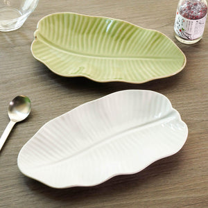 日本製 美濃燒 芭蕉葉 造型餐盤 | 白色 綠色兩款可選 - 富士通販