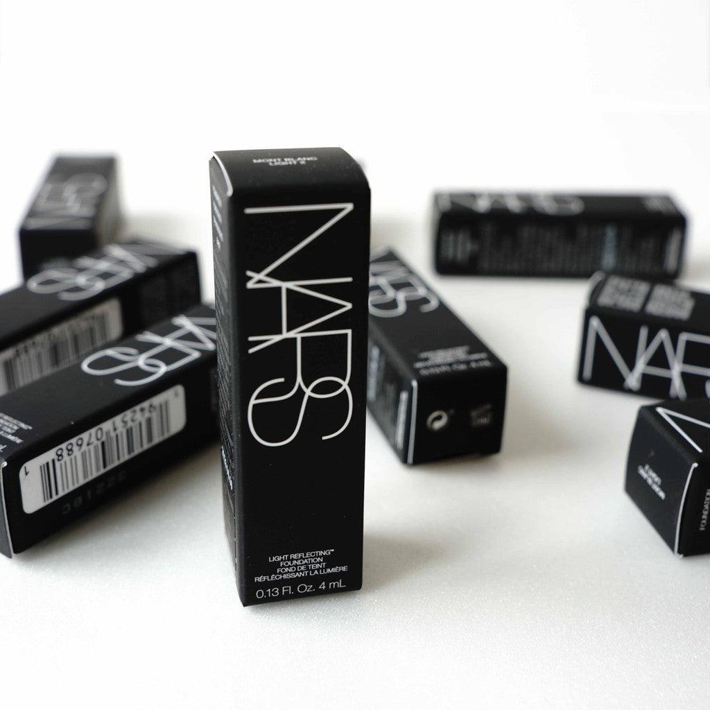 NARS 小光瓶 裸光肌萃粉底精華 4ml #Light 2｜專櫃小樣 粉底霜 粉底液