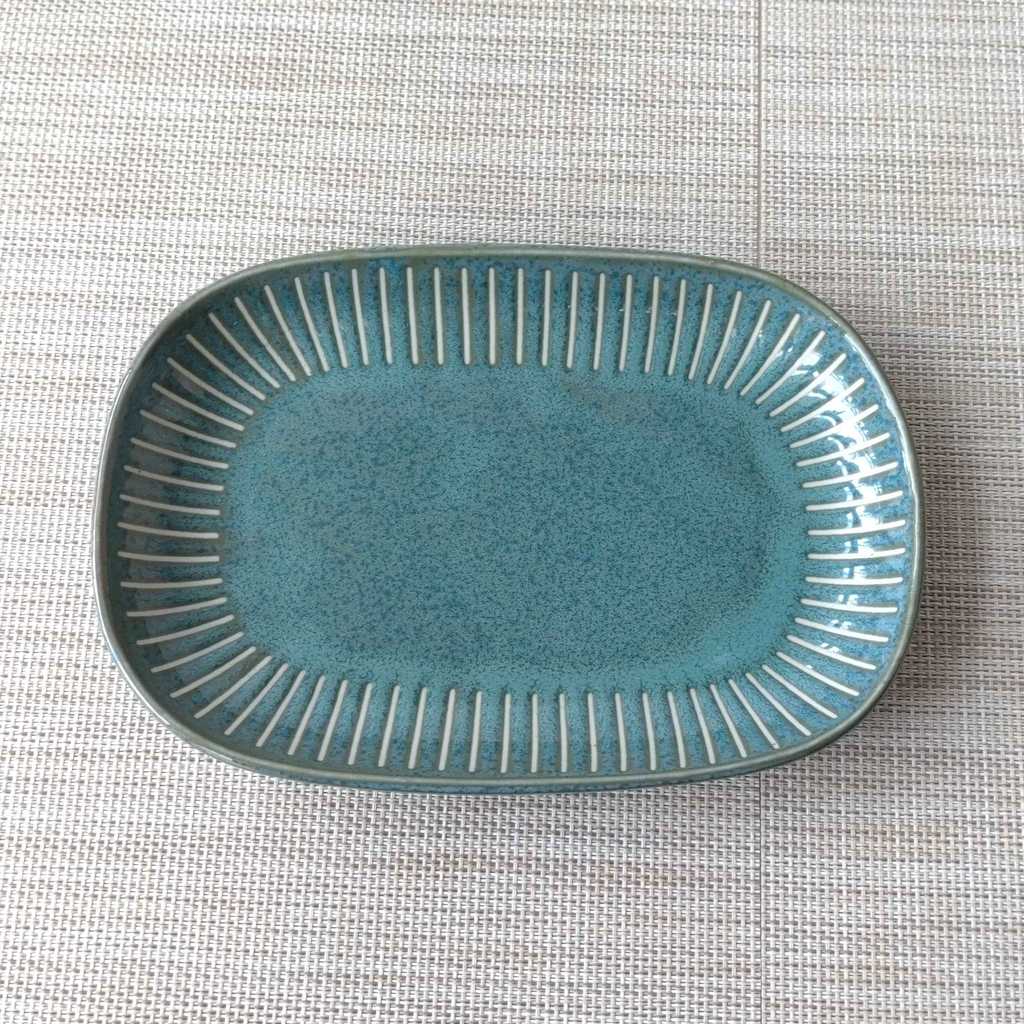 日本製 美濃燒 陶瓷撥水十草橢圓皿 | 橢圓盤 方盤 魚盤 小判皿 陶瓷盤 簡約方盤 日本製盤子