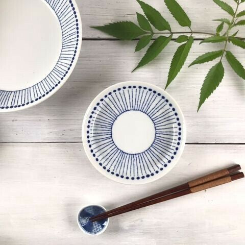 日本製 美濃燒 經典蒼十草碗盤 | 藍白線條 點心盤 飯碗 麵碗 湯碗 陶瓷碗盤