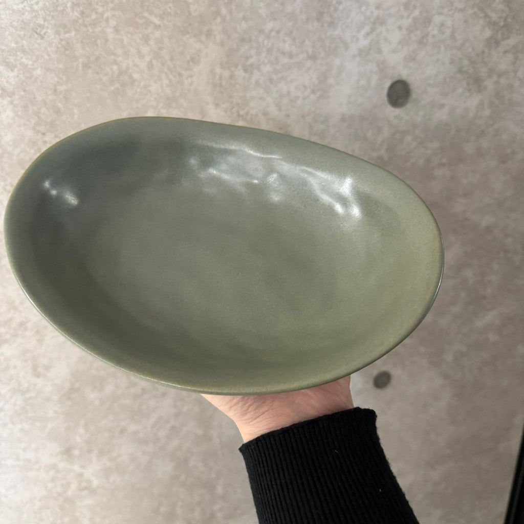日本製 美濃燒 日系咖啡廳風 橢圓咖哩盤 24cm｜陶瓷盤 沙拉盤 義大利麵盤