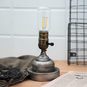 復古黃銅電池式檯燈｜北歐、工業風格，懷舊古董燈泡 - 富士通販